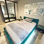 아파트 V De Valeria *
